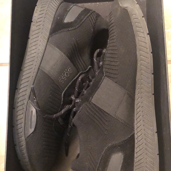 Hugo Boss Other - 100% Authentic Hugo Boss Titanium Runn Knst Black 50414734 style